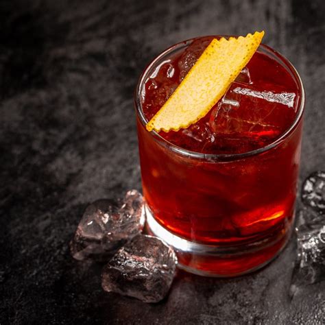 The Best Negroni Recipe: Simple, Balanced, and Bold