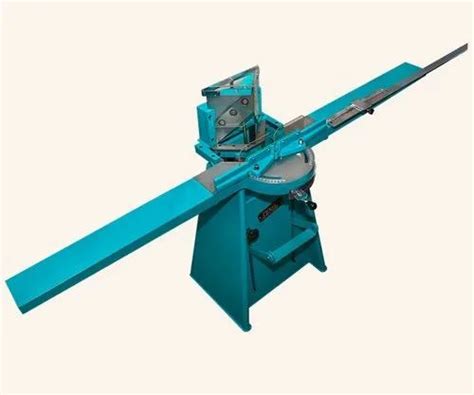 Frame Cutting Machine - Manual Frame Cutting Machine from Ahmedabad