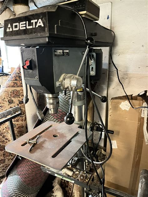 Delta Drill Press. Floor Stand Model for Sale in Des Plaines, IL - OfferUp