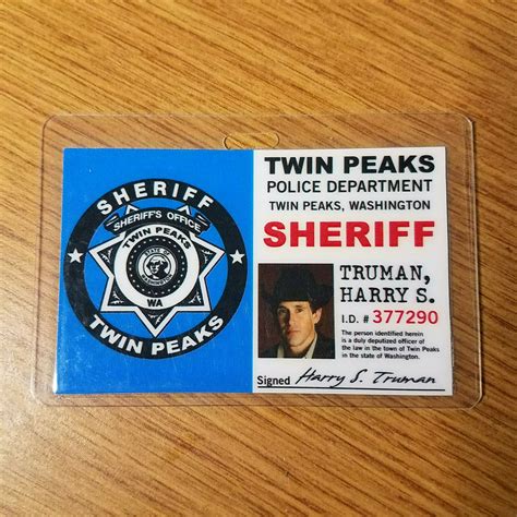 Twin Peaks ID Badge - Sheriff Harry S. Truman Costume Prop Cosplay ...