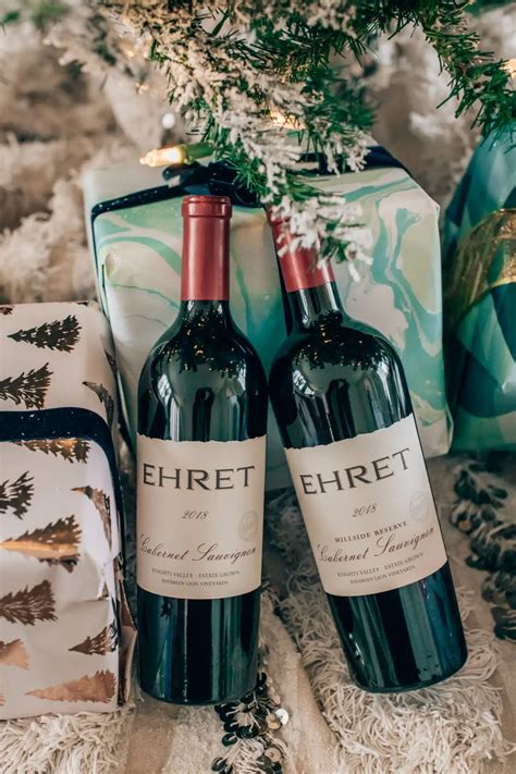 13 Holiday Hostess Gifts They'll Absolutely LOVE