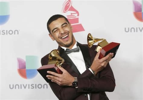 Latin Grammy Awards 2016: Late Mexican singer Juan Gabriel wins 3 ...