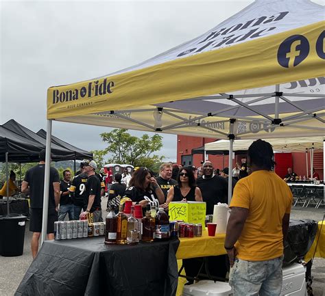 Los Angeles Chargers – Gameday Hospitality