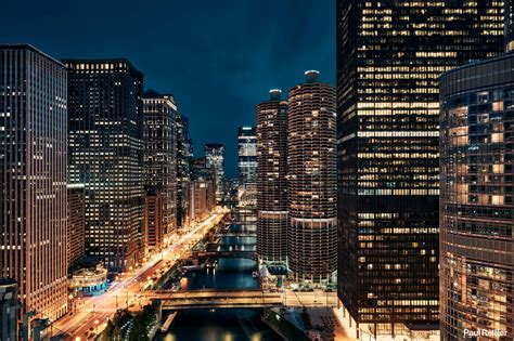 Downtown Chicago At Night Night In Downtown Chicago At Chicago In