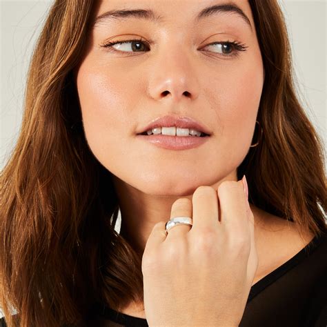 Buy Medium Sterling Silver Hammered Ring - Accessorize India