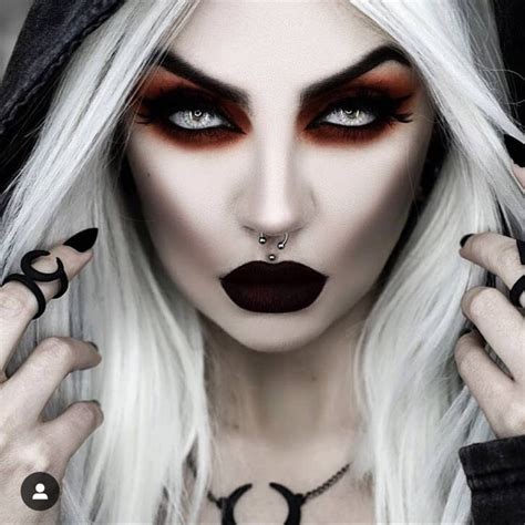 Witches Makeup Ideas Halloween - Flawless Makeup Routine