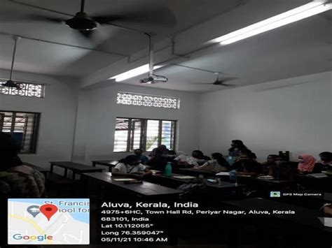 Classrooms : St.Xaviers College for Women