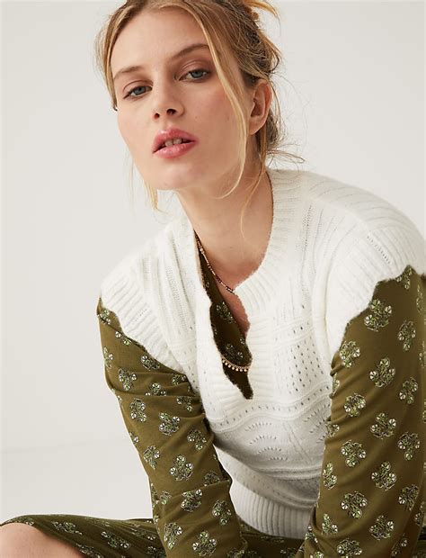 Buy Jersey Floral V-Neck Knee Length Tea Dress at Marks & Spencer