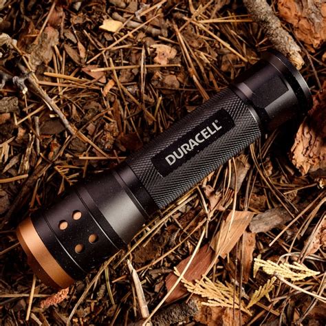 Duracell 700-Lumen 3 Modes LED Flashlight with Batteries Included 7128 ...