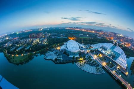 浙江大学出国留学预科班 - 浙大国际课程培训中心