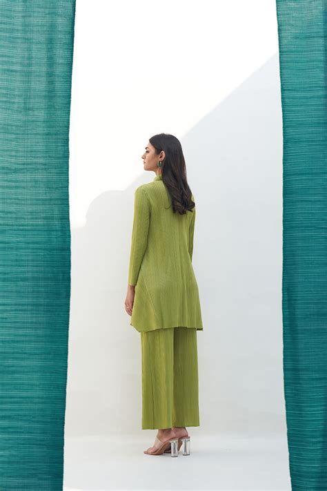 LIME GREEN FRENCH PLEATED COORD SET – Pleats By Aruni