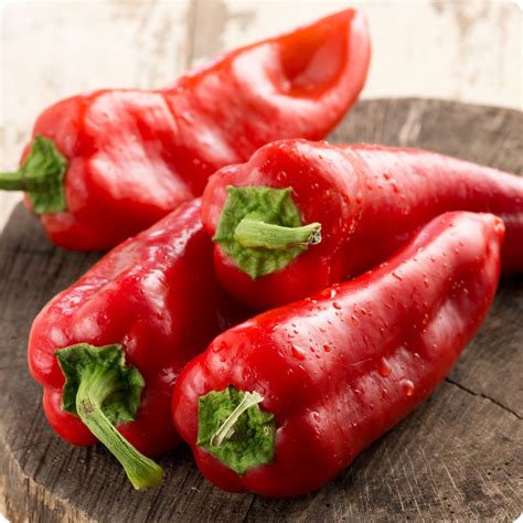 Red Marconi Italian Sweet Pepper Seeds - Heirloom Untreated NON-GMO ...