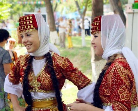 Ahiska Turks | Türk dilleri, Türkler