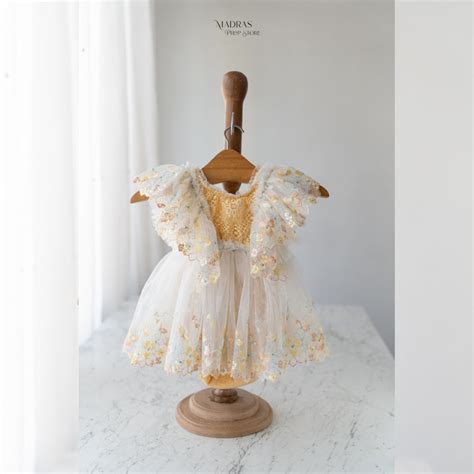 Kumoto Collection – Madras Prop Store