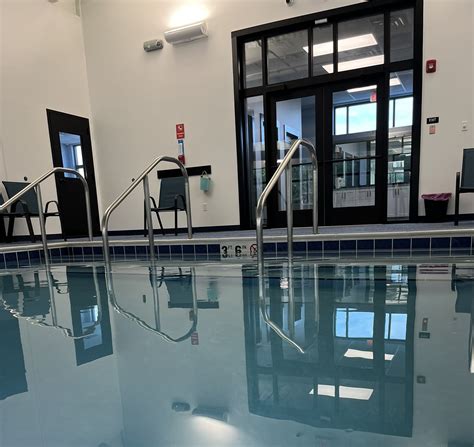 Ryan Swimming Pool 的图像结果