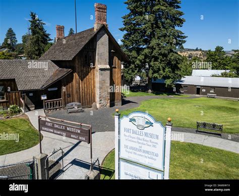 Fort dalles history hi-res stock photography and images - Alamy