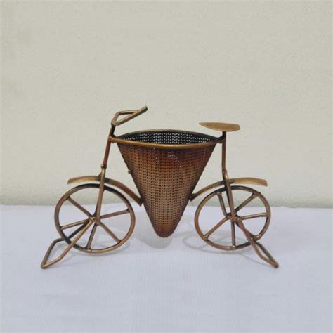 Iron Painted Conical Shaped Bicycle Pen Holder – KRAPHY
