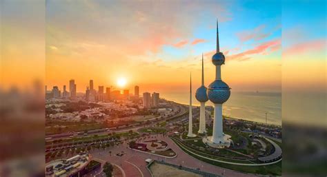 Kuwait makes COVID-19 booster dose mandatory for travellers, Kuwait ...