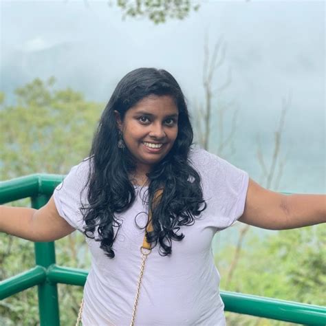 Nikita Mary - Maths teacher in Mumbai - ₹900/h