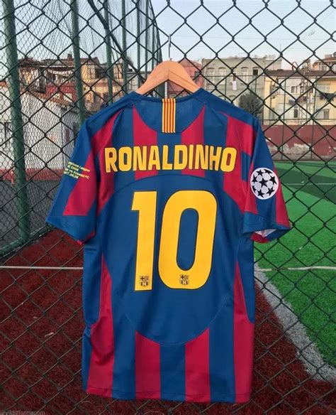 Ronaldinho Barcelona Home Jersey 2004/2005 #10 - Etsy