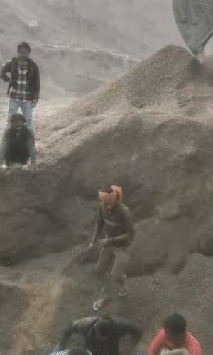 Child falls into pit while playing in Tijara Dies of suffocation after ...