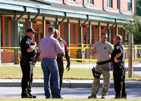 One Dead, Multiple Victims Wounded in Kentucky High School Shooting ...