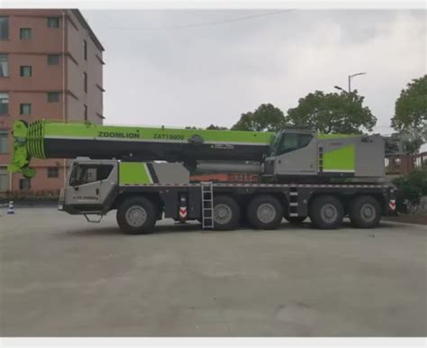 2021 Zoomlion ZAT1300V 130ton truck crane second hand construction ...