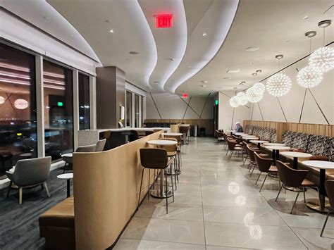 Review: Delta Sky Club LAX Terminal 3 For Delta One – My Points Life