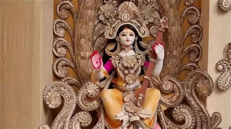 Saraswati Puja 2024 | পুরোহিত ছাড়াই বাড়িতে সরস্বতী পুজো করুন! জানুন ...