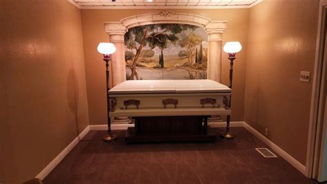 Virtual Tour | Combest Family Funeral Homes & Crematory