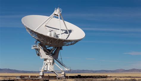 TMT Investment Banking: Industry Overview, Trends, Pros, and Cons