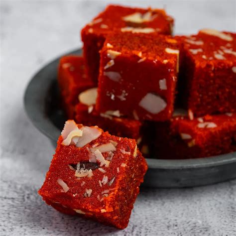 Kiss Miss Kalakand Cake – Murali Krishna