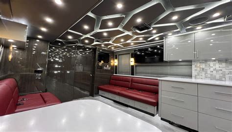 6907 – STAR COACHES, INC. • BAND BUSES • TOUR BUSES