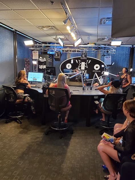 2001 ODYSSEY - Tampa FL - Hours, Directions, Reviews - Loc8NearMe