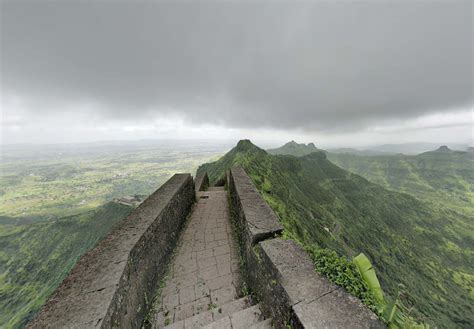 Explore page - find your next trekking destination