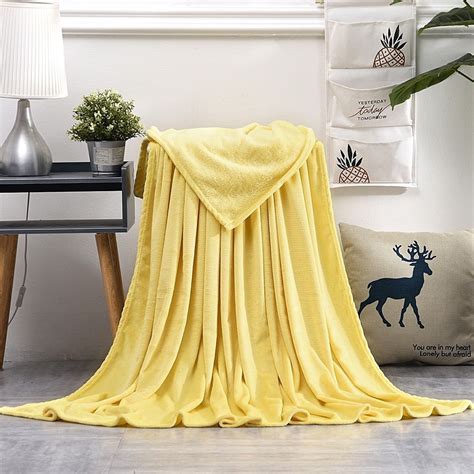 Pompotops Yellow Throw Blanket, Super Soft Warm Solid Warm Micro Plush ...