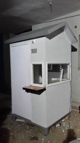Guard Room - Marine Ply Guard ROOM 4x4x7.5 Manufacturer from Greater Noida