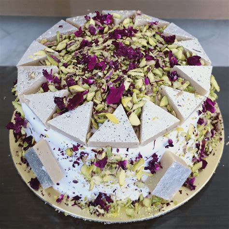 J&J Celebrations - Best Cake Shop In Ankleshwar, Gujarat