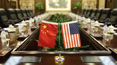 中国外交部：王毅在中美会晤中表明中方原则立场 |《中国新闻》CCTV中文国际 - YouTube