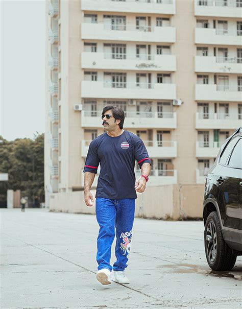 Indians Young & Fearless Black Oversized Tshirt – Aesthetic Indians ...