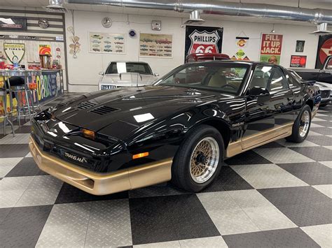 1986 Pontiac Firebird | GAA Classic Cars