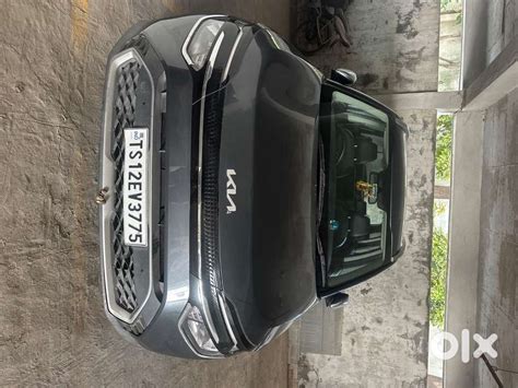Kia carens - Cars - 1828457625