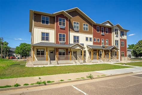 902 Menomonie St unit LOFT3 Apartments - Eau Claire, WI 54703