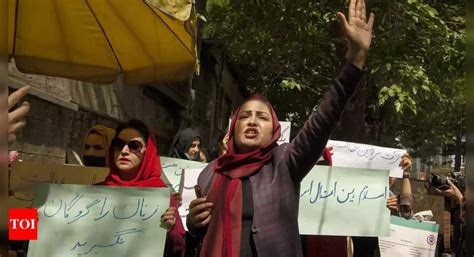 UK MPs blast 'systemic failures' of Afghan withdrawal - Times of India