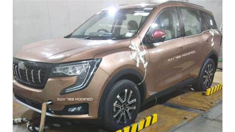 Production-spec Mahindra XUV700 leaked ahead of launch, interior teased ...