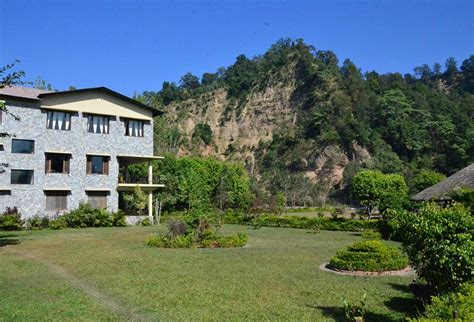 Pratiksha River Retreat is situated at Jim Corbett beside kosi River