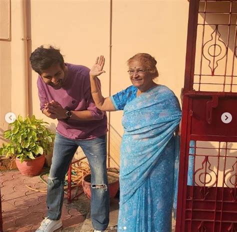 Kartik Aaryan 'reliving' childhood memories at 'naani' house