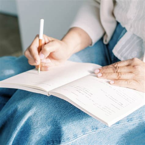 Life Coach vs Therapist: Understanding the Key Differences - Websites for Coaches by Lovely Impact