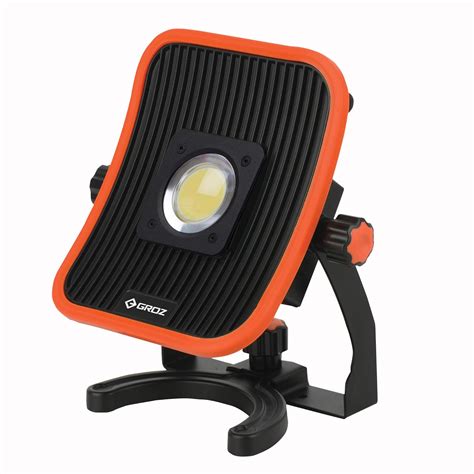 Groz Dual Power 30W COB Rechargeable Work Floodlight with Magnetic Base ...