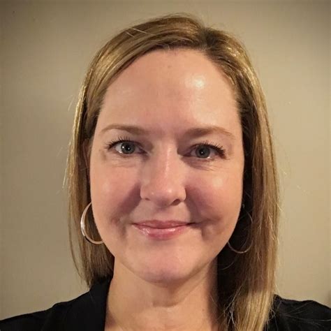 Colleen - Reading teacher - ₹3762/h